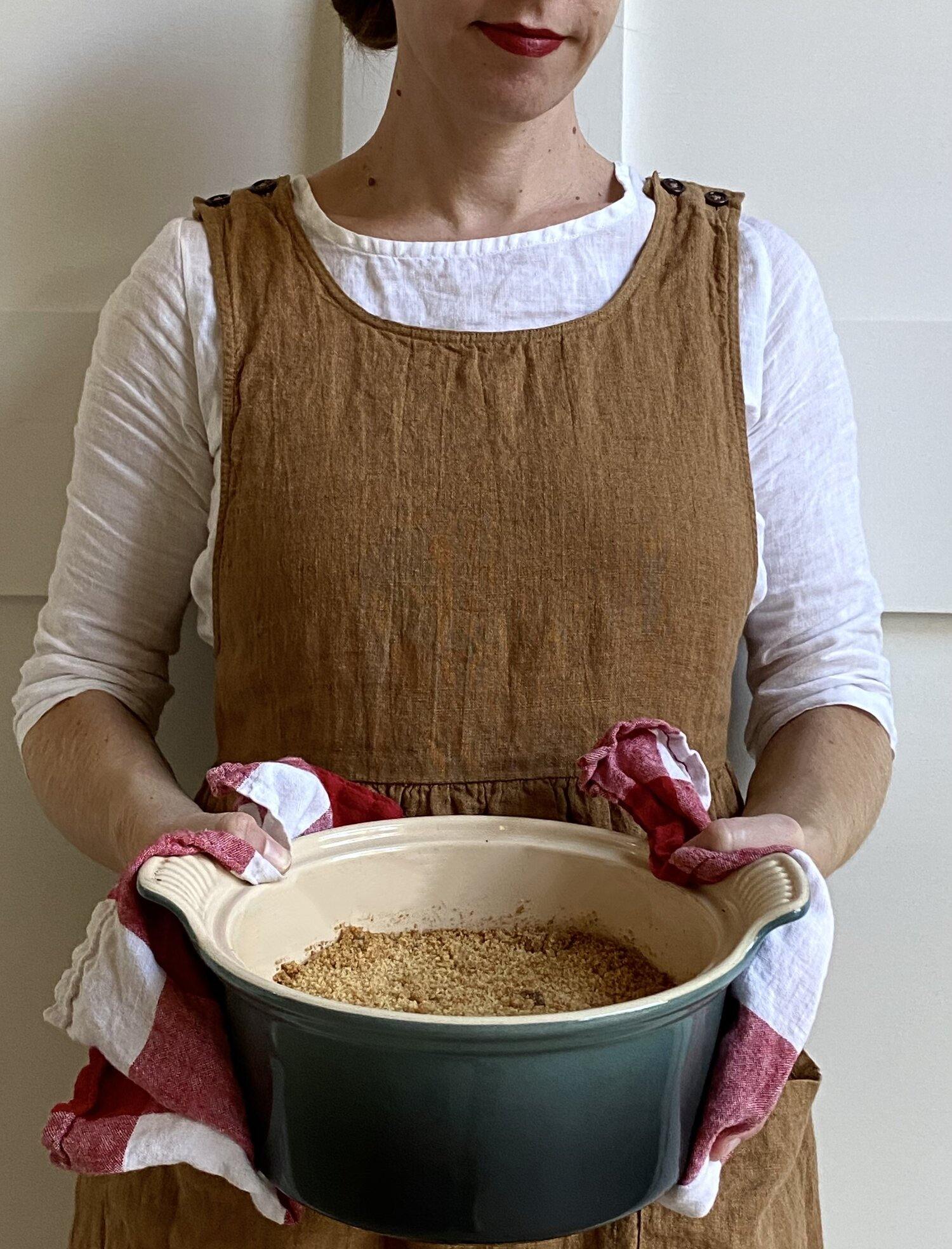 Mama Harris's Apple Pie Crumble - Pyne and Smith Clothiers